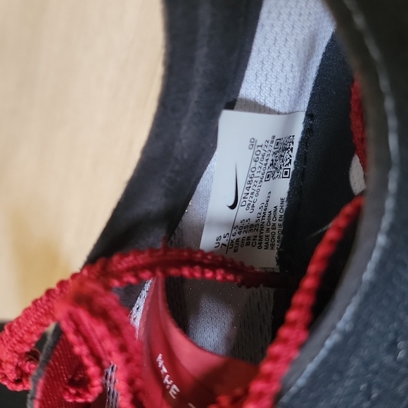 Nike Zoomx Dragonfly Bowerman Track Club - Picture 2 of 4